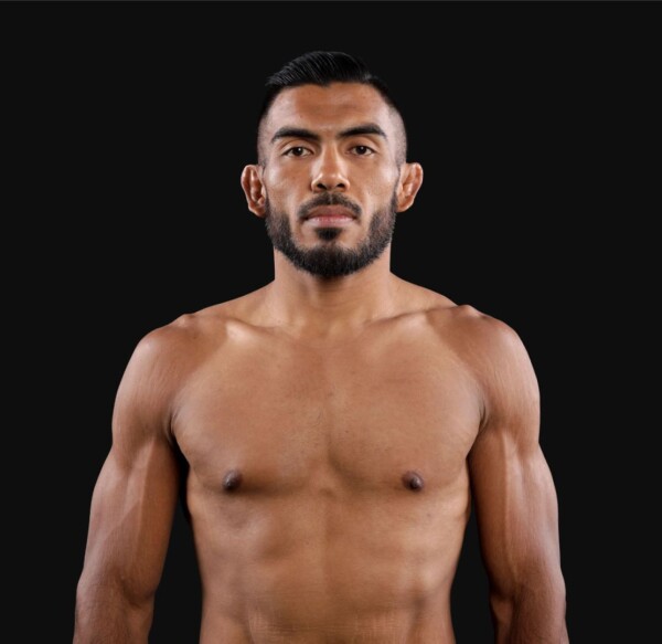 Eazy_Anuar hero 1200x1165