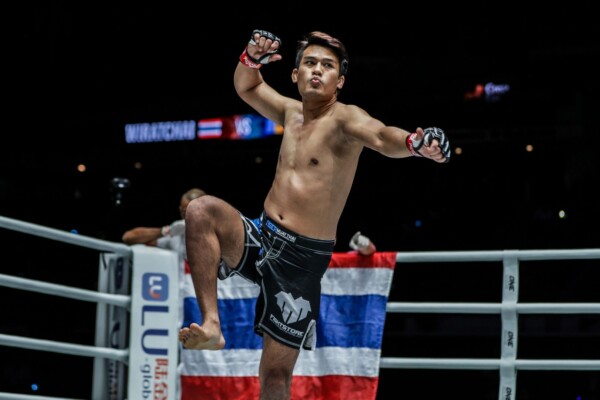 Shannon Wiratchai in ONE ring