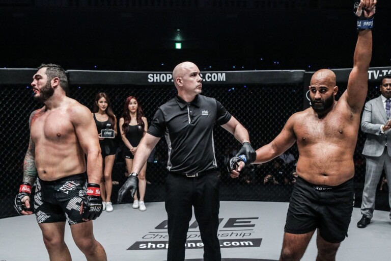 Arjan Bhullar defeats Mauro Cerilli at ONE CENTURY DUX 9316 768x512