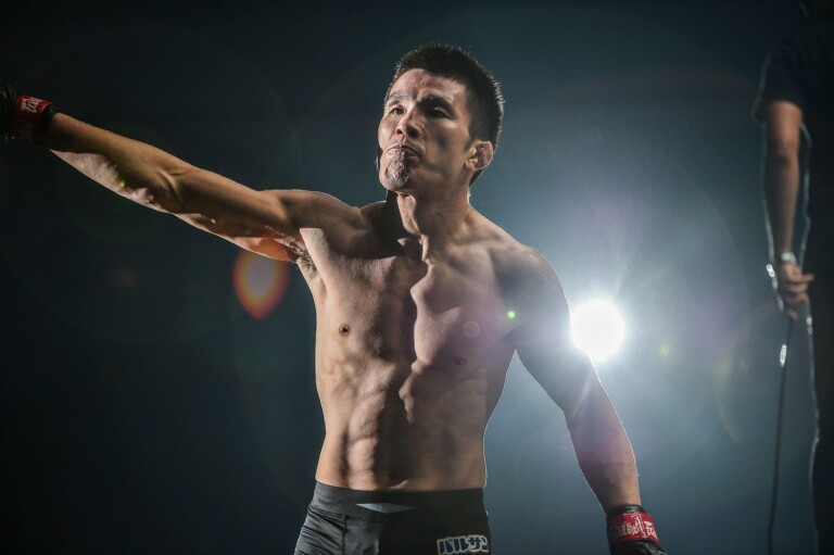 Shinya Aoki at ONE CENTURY PART II ASH_7823 768x511