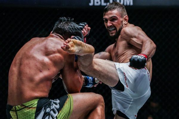 Troy Worthen defeats Mark Fairtex Abelardo ONE KING OF THE JUNGLE DC DUX_0961 600x400