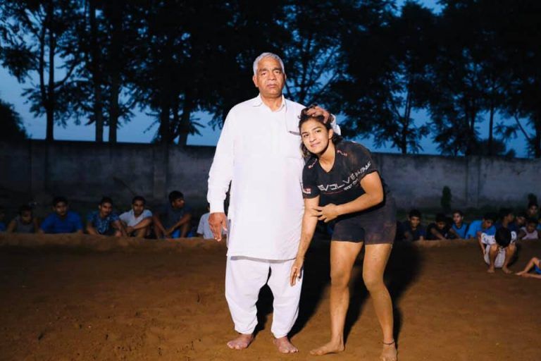 Ritu phogat and his father