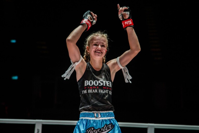 Marie Ruumet in ONE ring