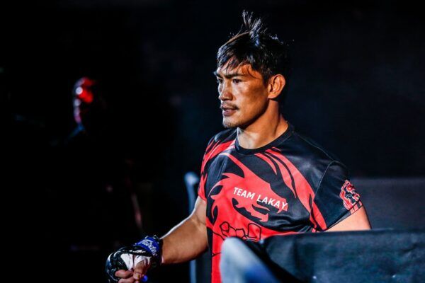 Thanh Le Eduard Folayang Inside the matrix 1920X1280 3 600x400