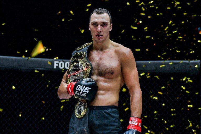 roman kryklia andrei stoica one collision course 1920X1280 98 768x512