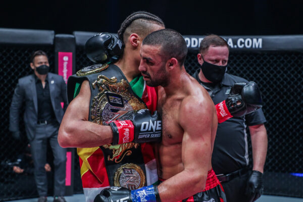 Regian Eersel Mustapha Haida FISTS OF FURY III 1920X1280 76 600x400