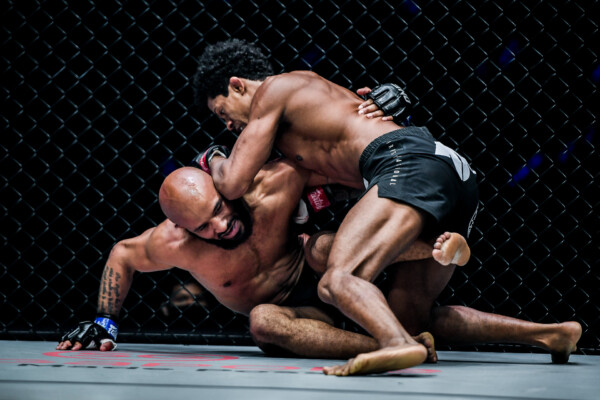 Adriano Moraes Demetrious Johnson ONE on TNT I 32 600x400