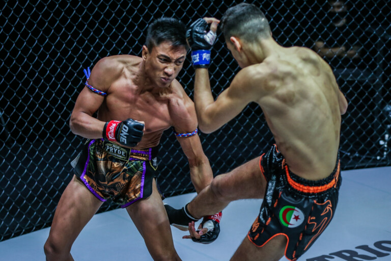 Mongkolpetch Petchyindee Academy Elias Mahmoudi FULL BLAST 1920X1280 29 768x512