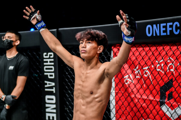Dejdamrong Banma Duoji BATTLEGROUND III 1920X1278 18 600x399