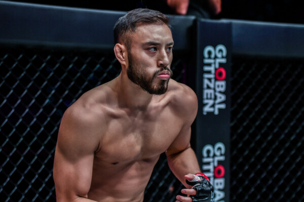 Pictures from the fight between James Yang and Roel Rosauro from ONE: REVOLUTION