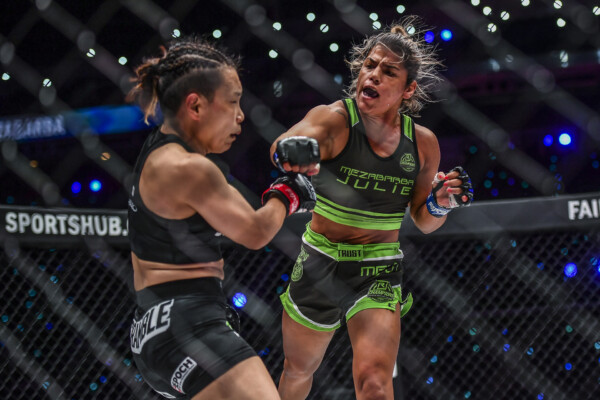 Pictures from the match between Julie Mezabarba and Mei Yamaguchi from ONE: EMPOWER