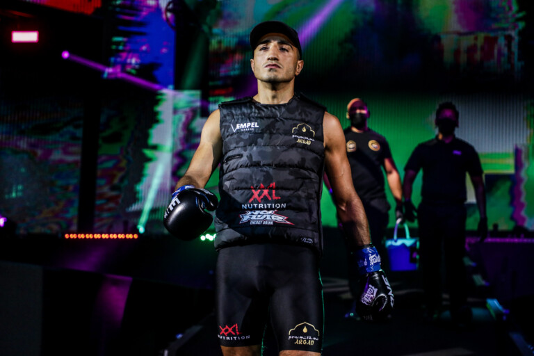 Sitthichai Tayfun Ozcan 1920X1280 ONE First Strike 46.jpg 768x512