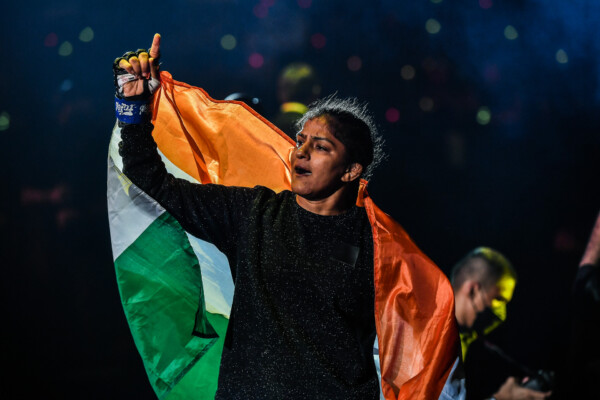 Stamp Ritu Phogat WINTERWARRIORS 1920X1280 45 600x400