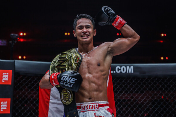 Superbon Singha Mawynn celebrating his win