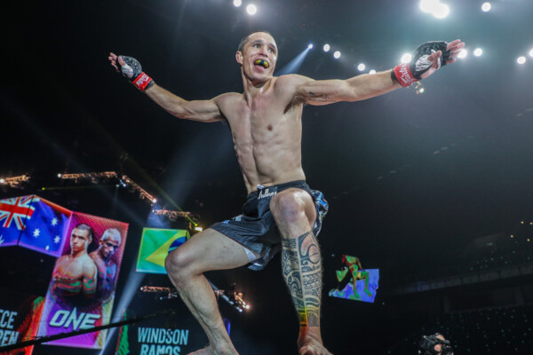 Reece McLaren Windson Ramos ONE162 1920X1280 32 600x400