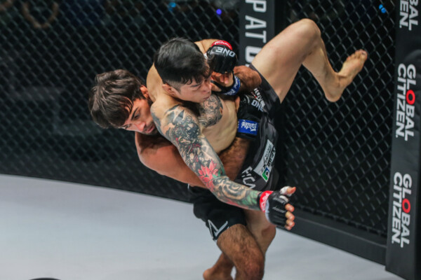 Shamil Gasanov throws down Kim Jae Woong at ONE on Prime Video 3