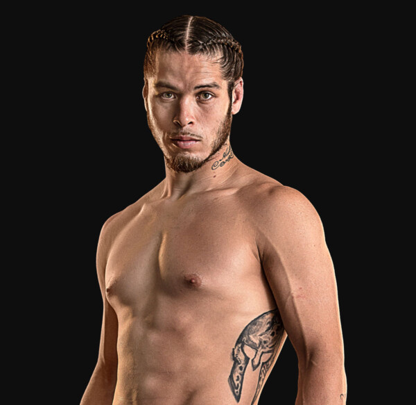 Eddie_Abasolo hero 1200x1165 1 600x583