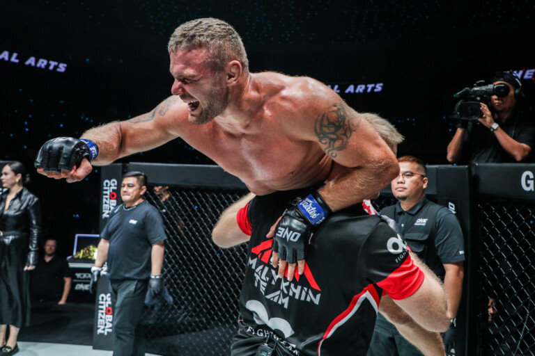 Reinier de Ridder Anatoly Malykhin ONE on Prime Video 5 1920X1280 30 768x512
