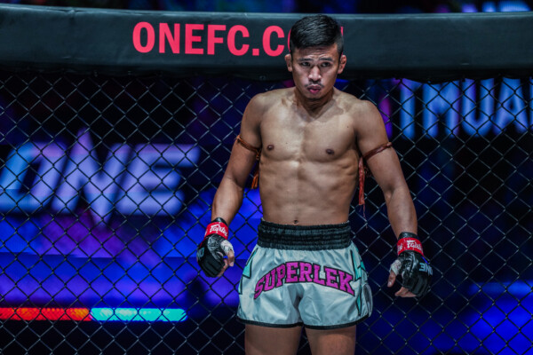 Superlek Kiatmoo9 Panpayak Jitmuangnon ONE 164 1920X1280 66 600x400