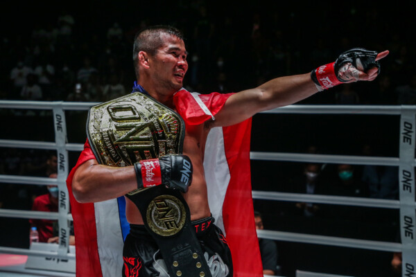 ONE Bantamweight Muay Thai World Champion Nong-O Hama