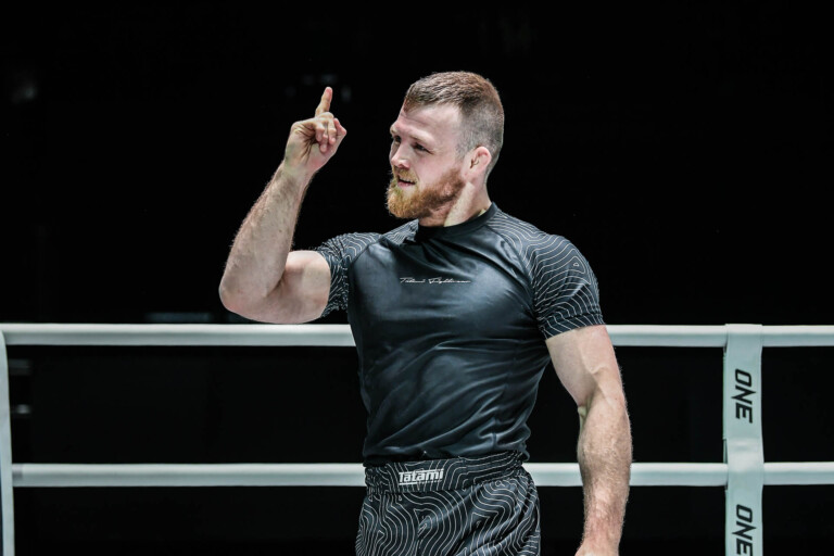 Tommy Langaker Uali Kurzhev ONE Fight Night 7 1920X1280 41