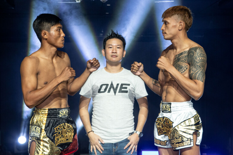 Duangsompong Jitmuangnon vs. Batman Or.Atchariya