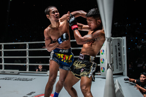 Muangthai PK Saenchai Kulabdam Sor Jor Piek Uthai ONE Friday Fights 9 16