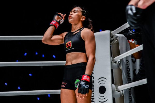 Denice Zamboanga Julie Mezabarba ONE Fight Night 9 3