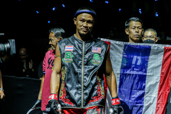 Seksan Or Kwanmuang Sean Clancy ONE Friday Fights 14 3