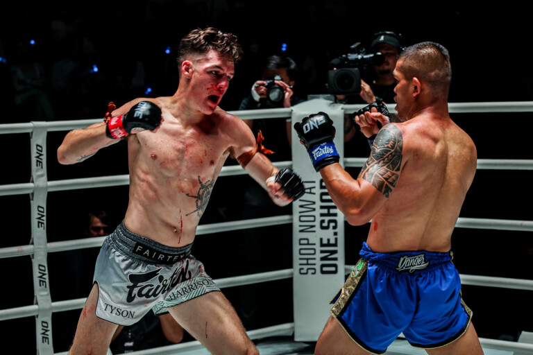Tyson Harrison Rambo Mor Rattanabandit ONE Friday Fights 11 37