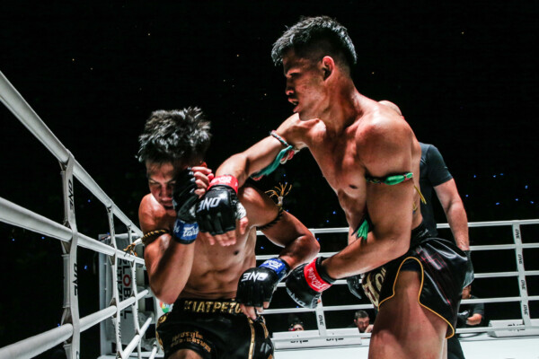 Nakrob Fairtex Petputhai Or Bor Jor Nakhonpanom ONE Friday Fights 25 25