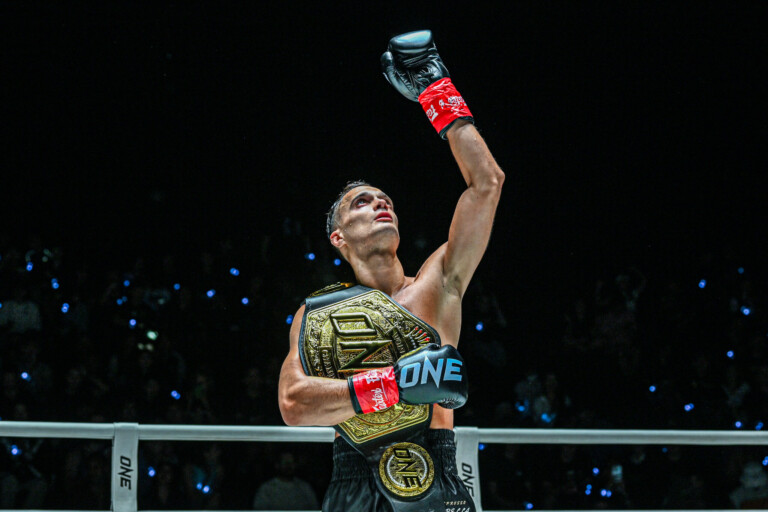 Jonathan Di Bella Danial Williams ONE Fight Night 15 3 scaled