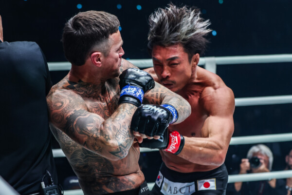 Yoshihiro Akiyama Nieky Holzken ONE 165 11 scaled