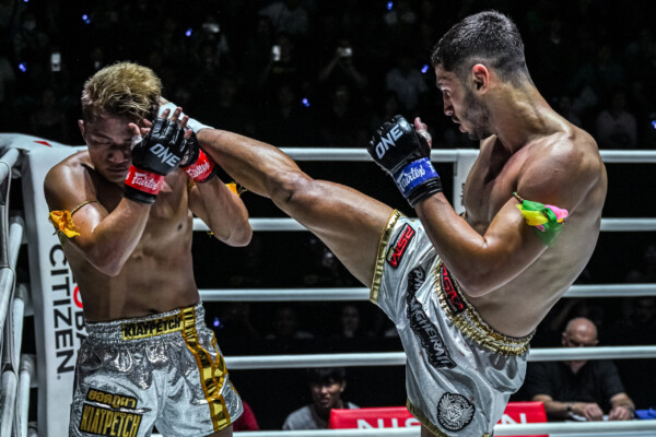 Parham Gheirati Yodphupa Petkiatpet ONE Friday Fights 74 23