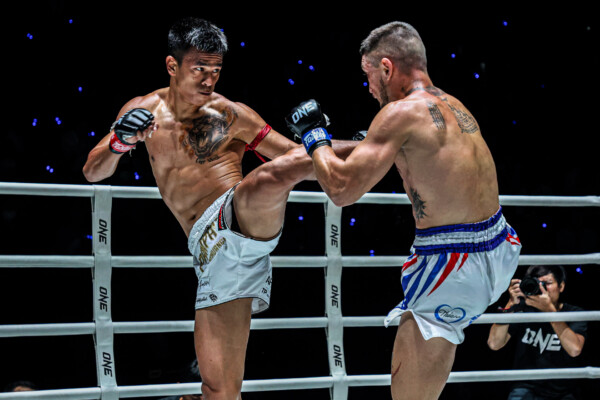 Panpayak Jitmuangnon Silviu Vitez ONE Friday Fights 83 26