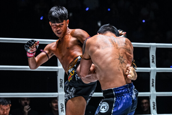 Kongchai Chanaidonmueang Chokpreecha PK Saenchai ONE Friday Fights 87 31 scaled