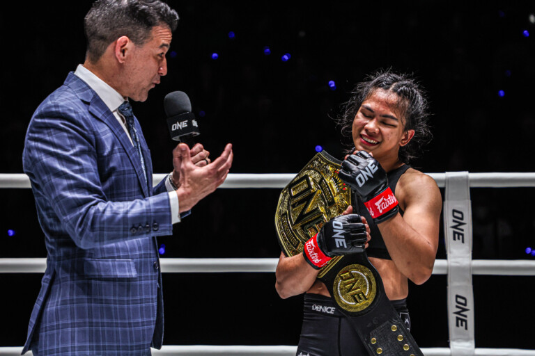 Denice Zamboanga Alyona Rassohyna ONE Fight Night 27 76