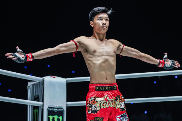 Aliff Sor Dechapan Shamil Adukhov ONE Fight Night 28 24 scaled
