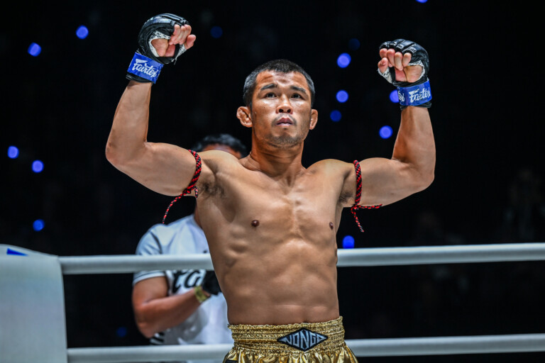 Kongthoranee Sor Sommai Nong O Hamante Leon ONE Fight Night 31 11