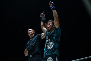 Abdulla Dayakaev Nontachai Jitmuangnon ONE Fight Night 33 10 scaled 1