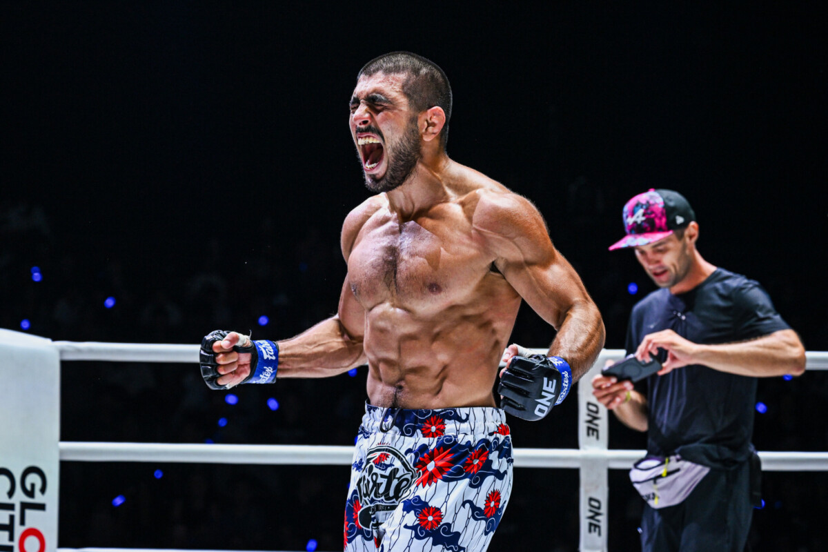 Elbek Alyshov Jeremy Pacatiw ONE Fight Night 34 2