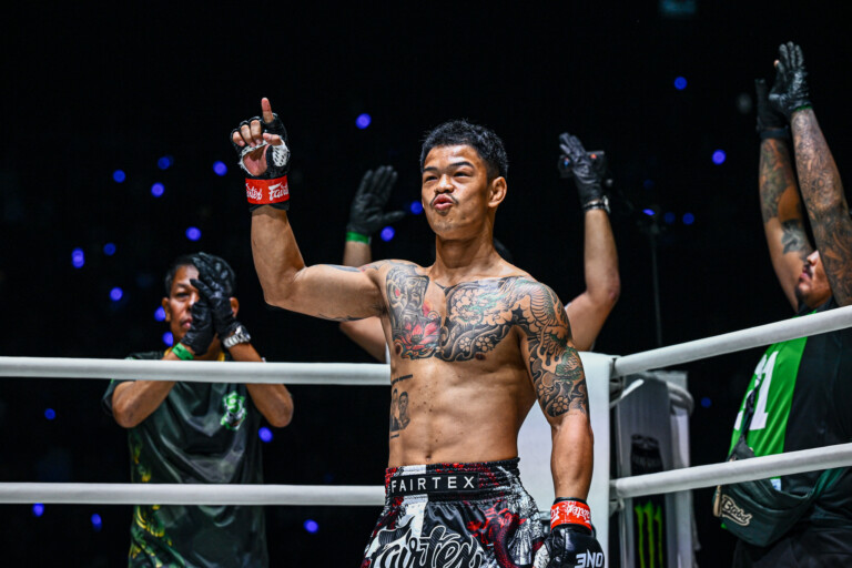 Aslamjon Ortikov Kongthoranee Sor SommaiONE Fight Night 36 3