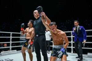 Jonathan Di Bella Prajanchai PK Saenchai ONE Fight Night 36 11 scaled 1