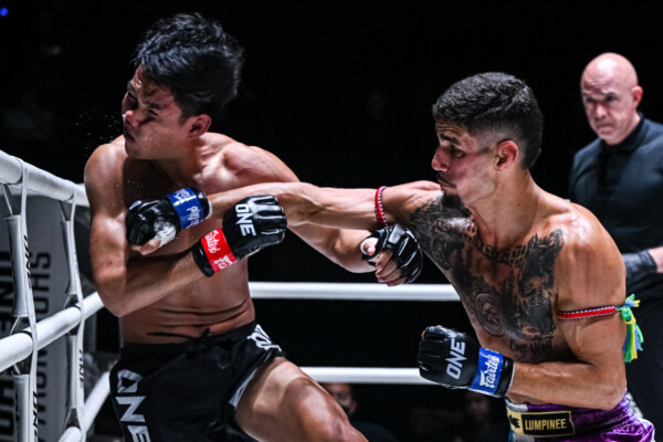 Julio Lobo Kongklai Sor Sommai ONE Friday Fights 152 12 scaled