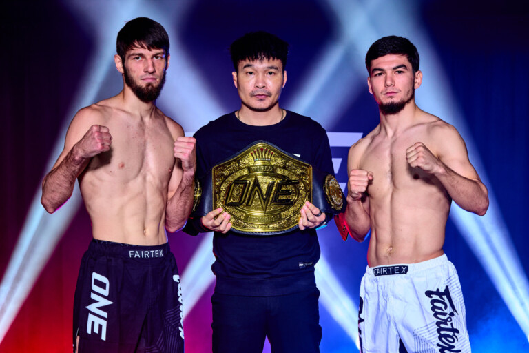 Asadula Imangazaliev faces off with Aslamjon Ortikov ahead of their Muay Thai World Title fight