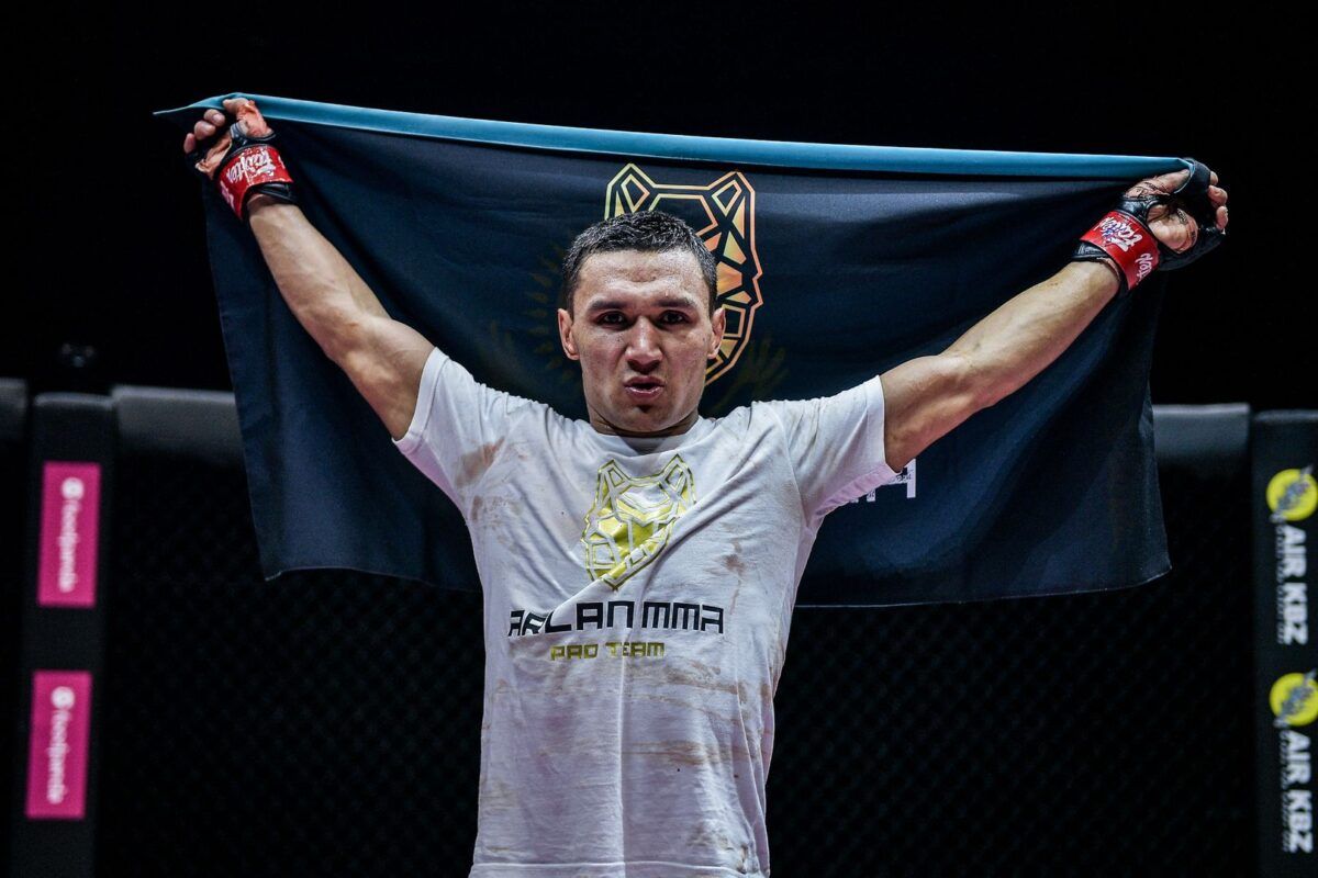 Exclusive photos from Kazakh flyweight Kairat Akhmetov and South Korean star Dae Hwan Kim’s MMA fight at ONE: COLLISION COURSE II on 25 December