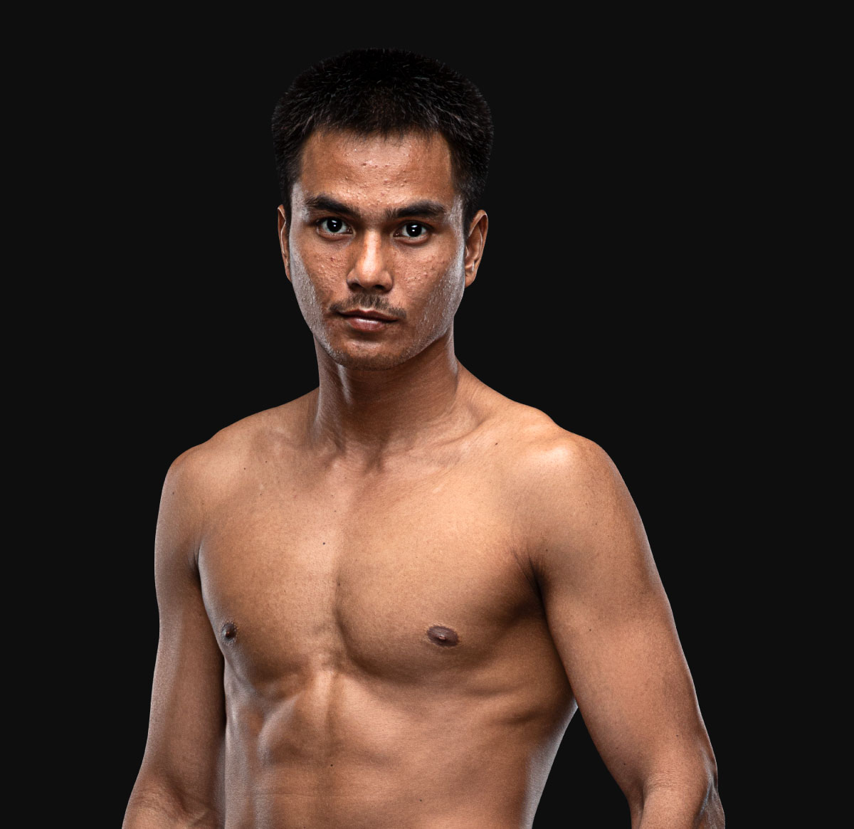 Khunharnlek_Singha_Mawynn hero 1200x1165 2