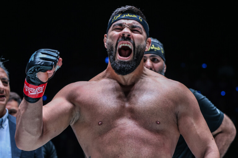 Amir Aliakbari Dustin Joynson ONE Fight Night 12 44