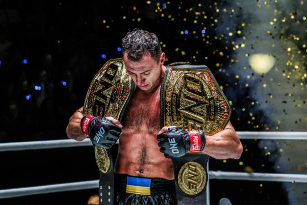 Roman Kryklia Alex Roberts ONE Fight Night 17 57 scaled