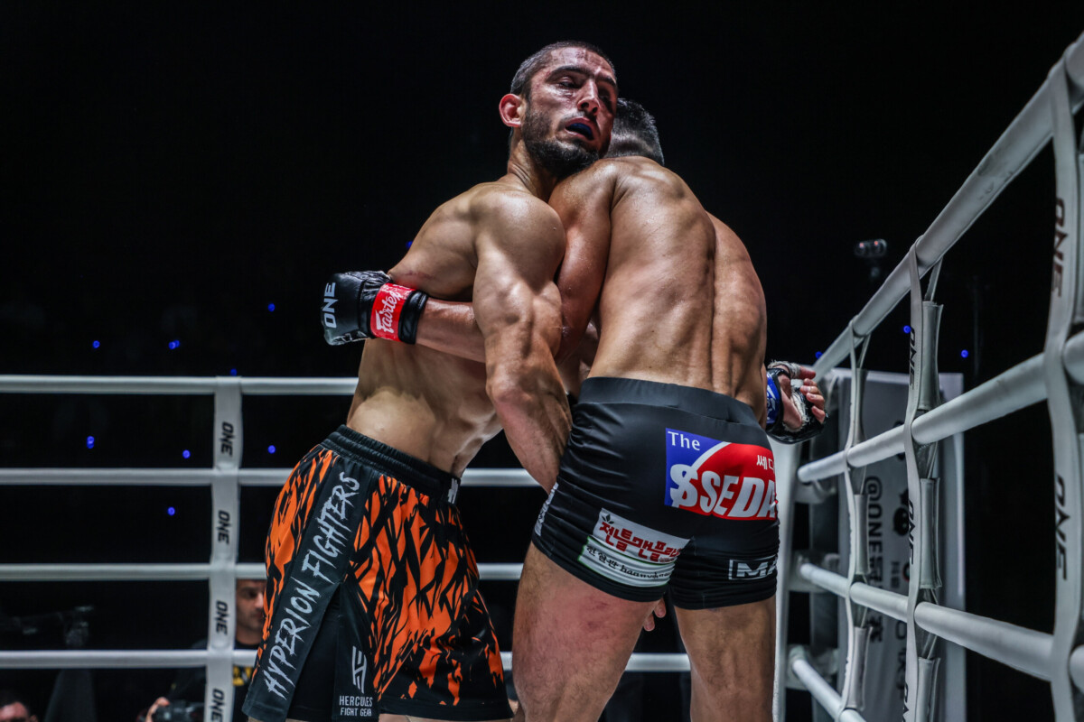 Ok Rae Yoon Alibeg Rasulov ONE Fight Night 23 20